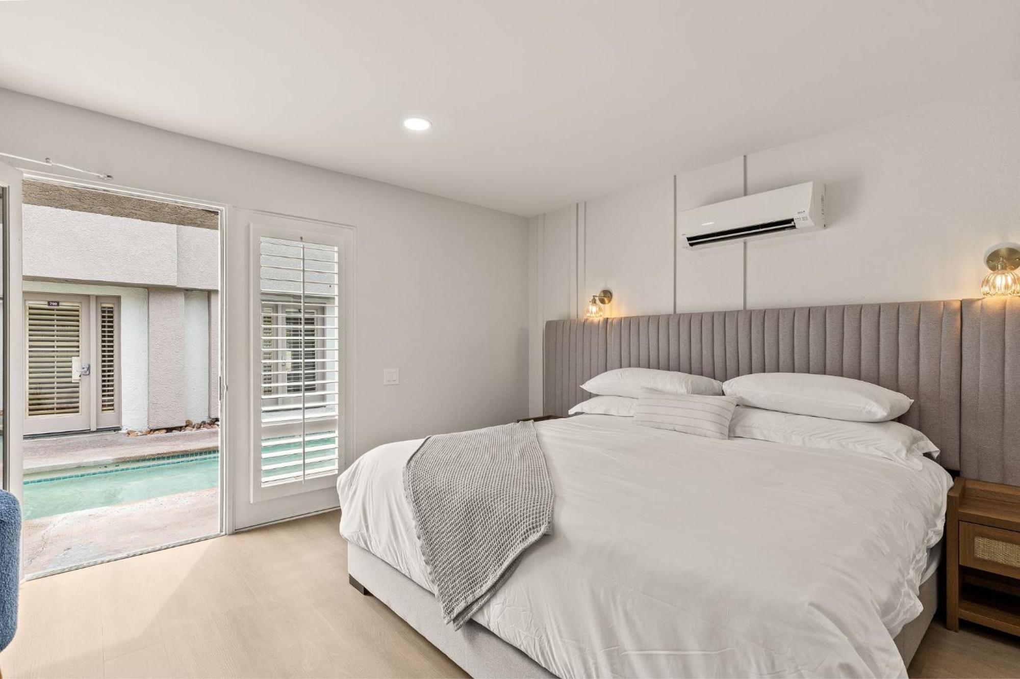 Casa Oliver Hotel & Resort - A Men'S Clothing Optional Resort In بالم سبرينغس المظهر الخارجي الصورة